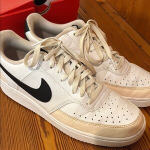 Nike White and Black Sneakers Classic Air Force 1